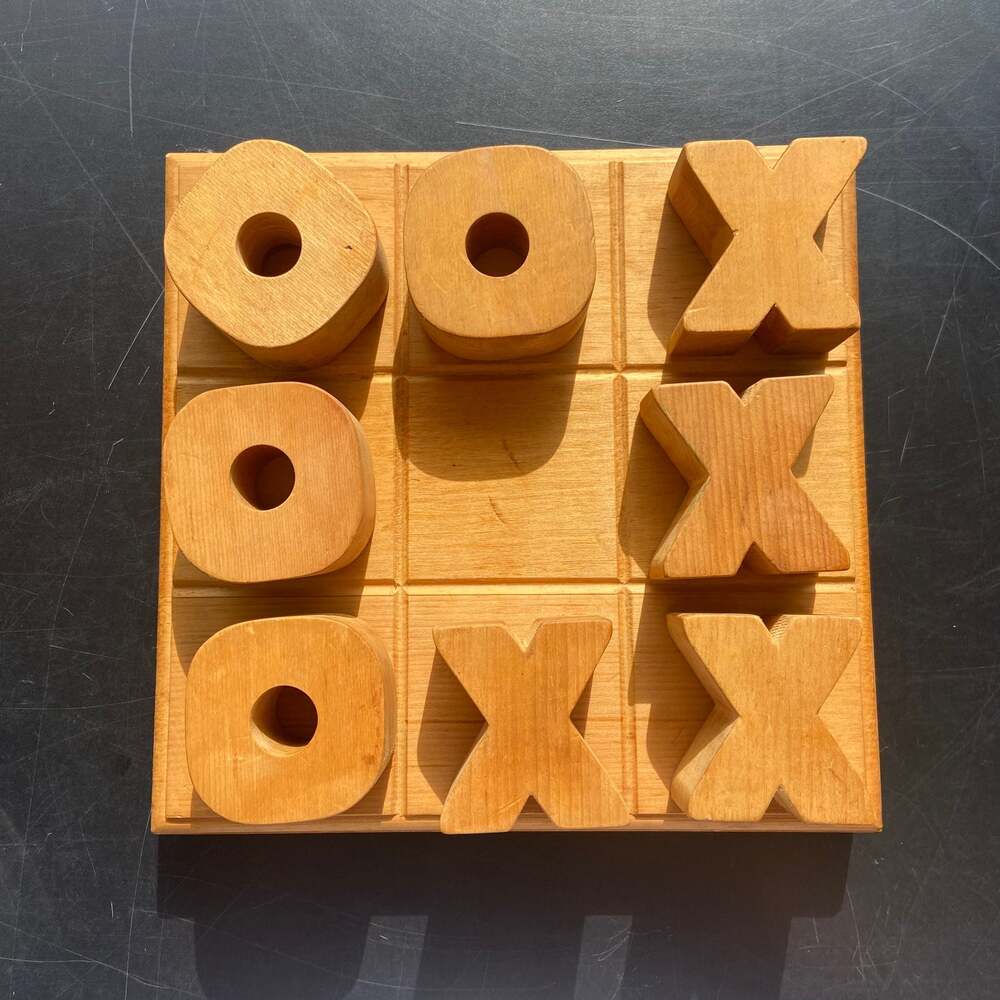 Vintage Wooden Tic-tac-toe Set - Picture 2 of 6